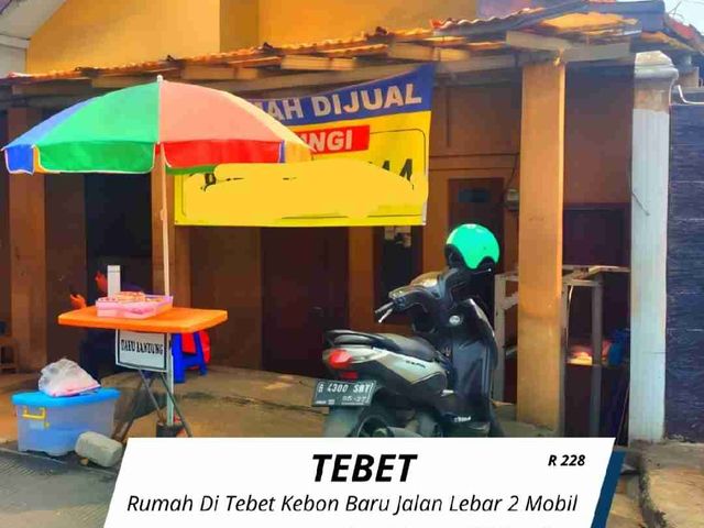 Jual rumah Tebet kebon baru jalan 2 mobil