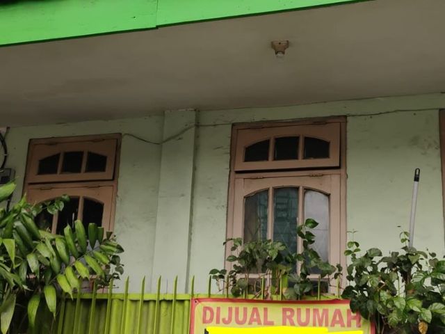Rumah Tua Kebon Jeruk Hitung Tanah Murah S308