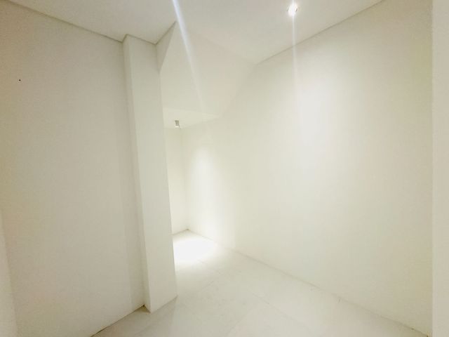 place photo 70