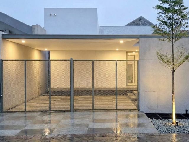 RUMAH DARMO HARAPAN*Hadap Barat