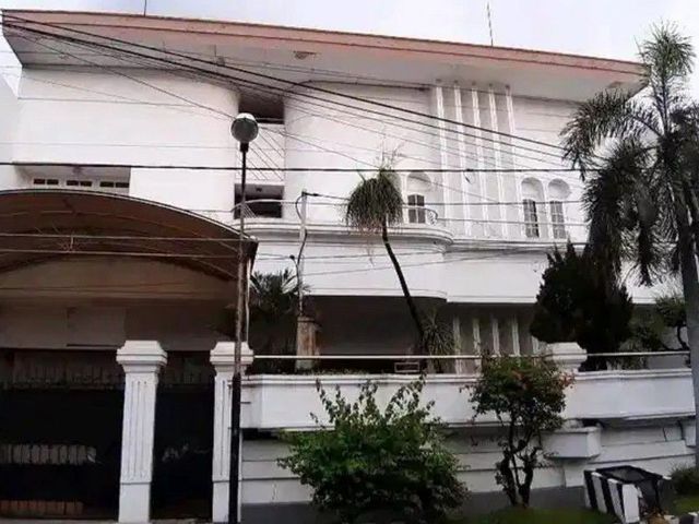 RUMAH MANYAR KERTOARJO*Hadap Utara