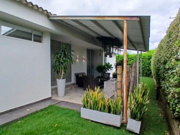 place photo 30
