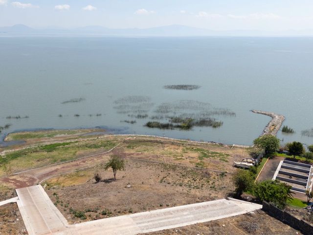 place photo 23