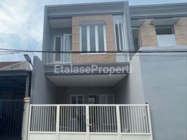 Rumah New Minimalis 2 Lantai Lokasi Pondok Tjandra