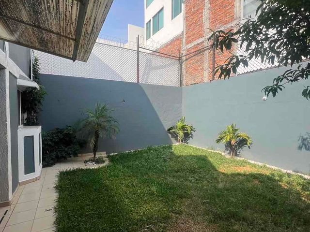 place photo 25