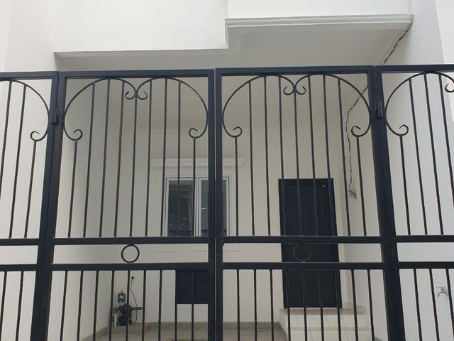 Rumah Baru di Muara Karang siap huni