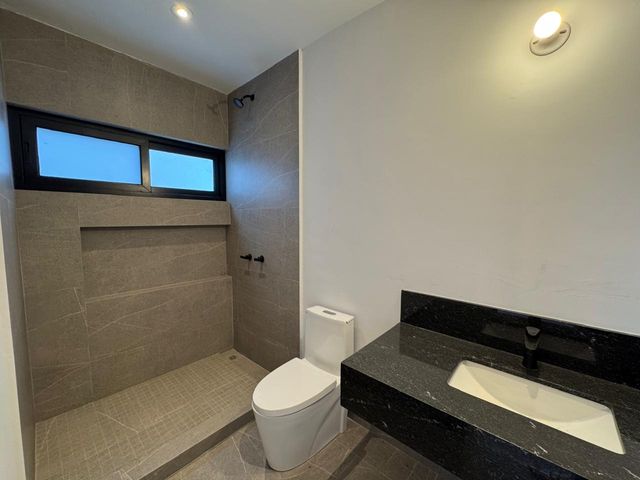 place photo 47