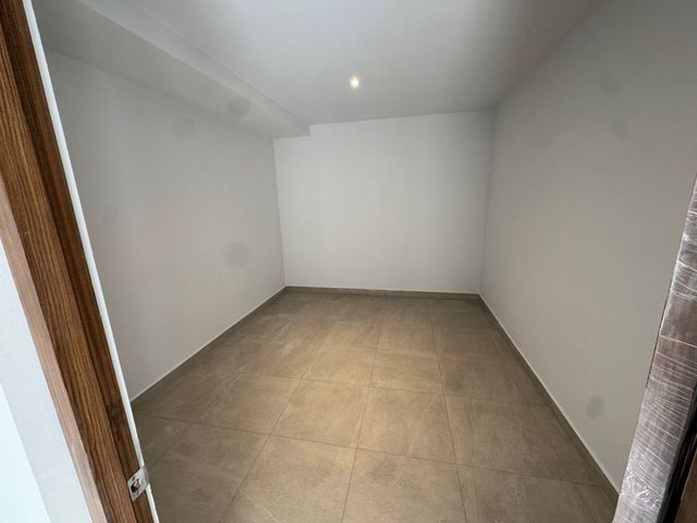 place photo 56