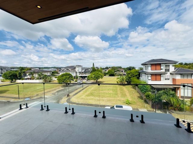 place photo 58