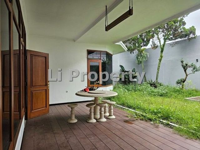 place photo 25