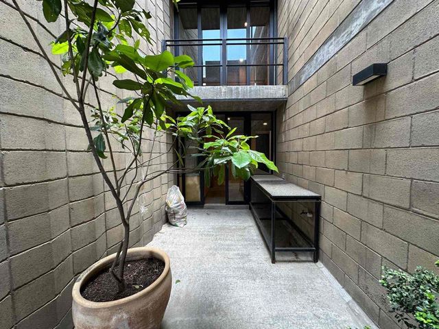 place photo 48