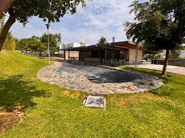 place photo 32