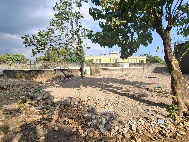 Lot for Sale in Angeles City. Very close to Clark and Friendship or Koreatown