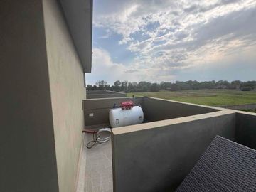 place photo 39