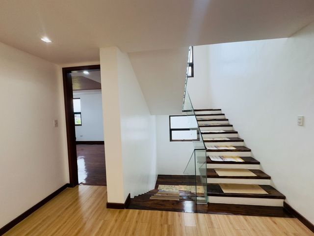 place photo 48