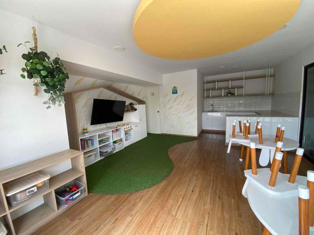 place photo 23