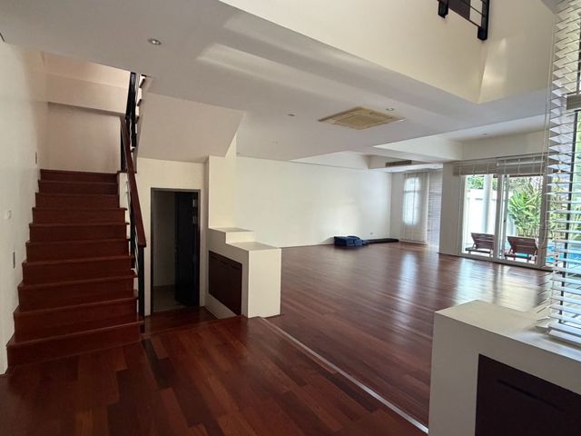 place photo 85