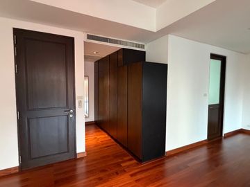 place photo 53