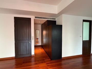 place photo 56