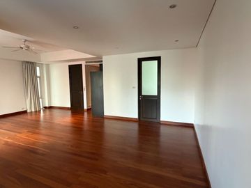 place photo 63