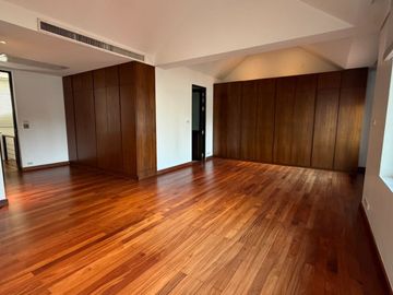 place photo 51