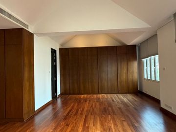 place photo 59