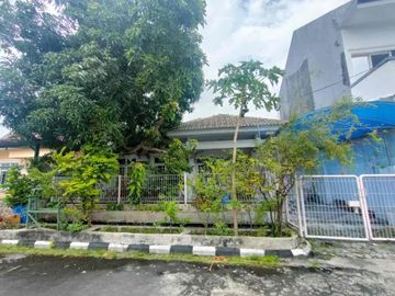 Rumah Sutorejo Prima Utara