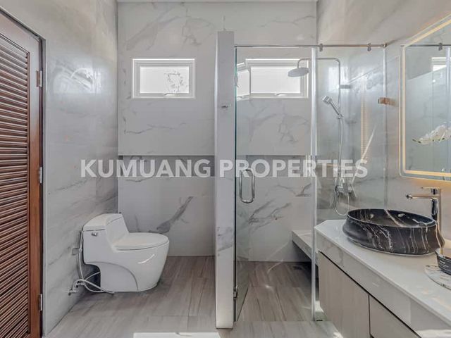 place photo 67