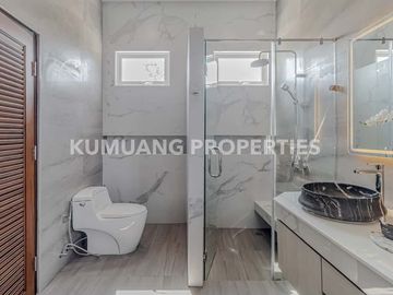 place photo 67