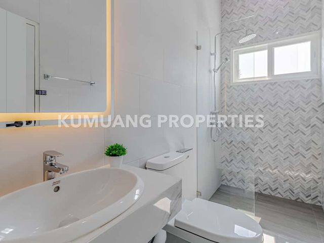 place photo 95