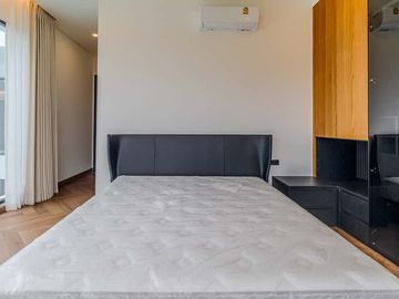 place photo 61