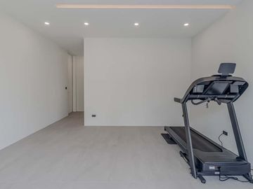 place photo 49