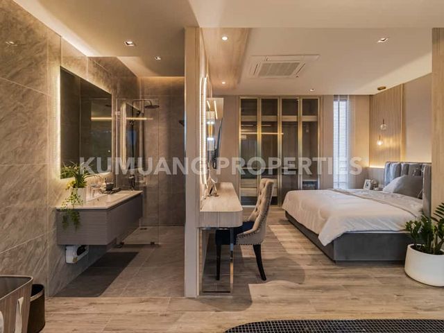 place photo 76