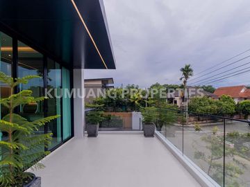 place photo 88