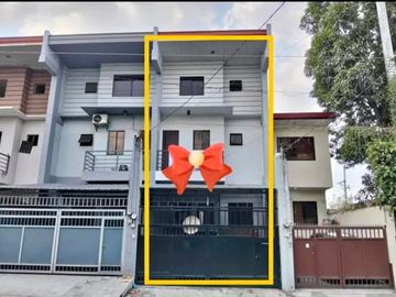 4BR Townhouse for Sale in Quezon City *Fairview