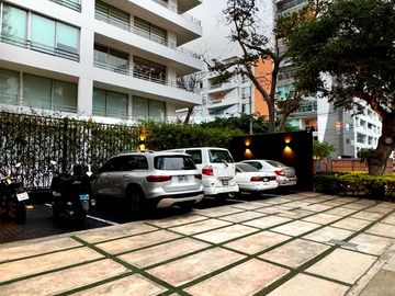 place photo 36