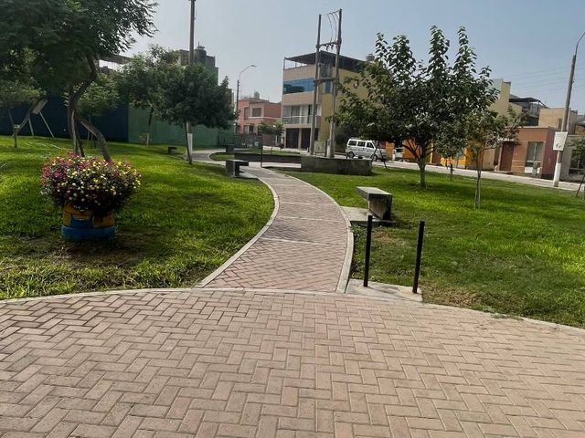 place photo 36