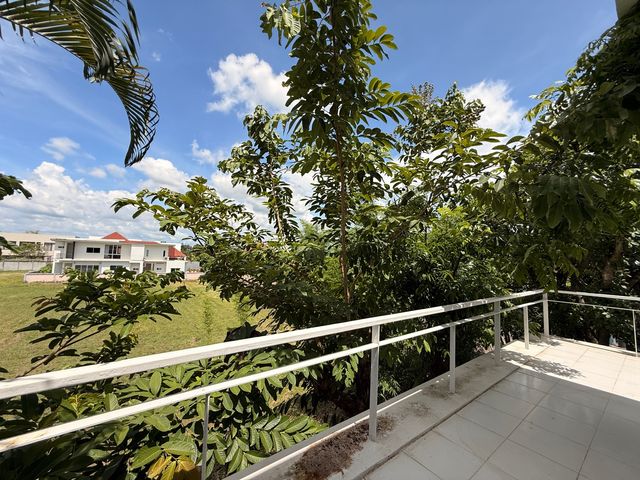 place photo 55