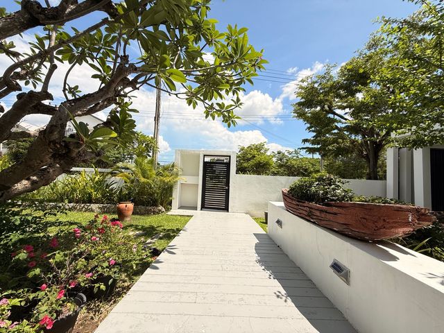 place photo 56