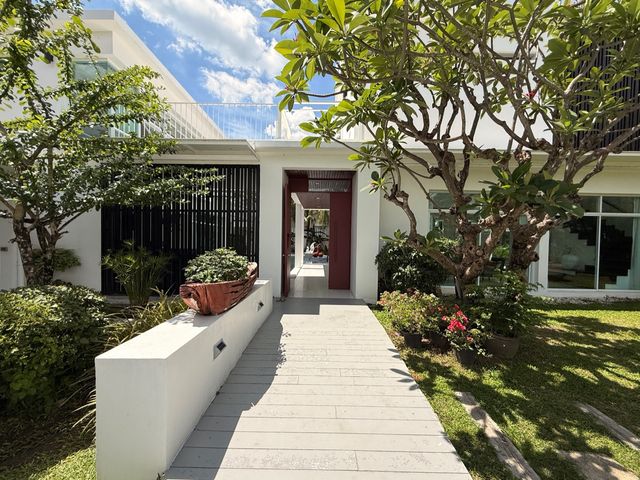 place photo 61