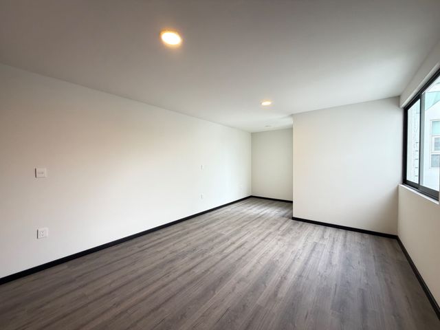 place photo 55