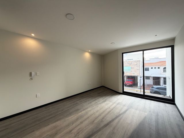 place photo 64
