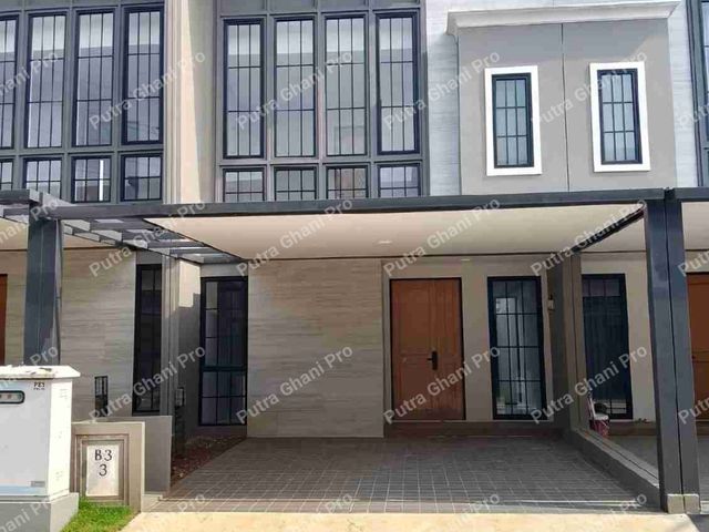 Rumah Mewah Grand Bukit Dago Dekat Stasiun Rawabuntu