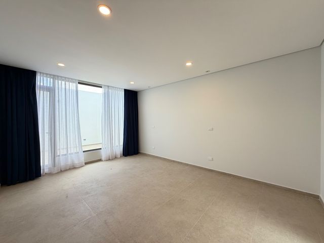 place photo 52