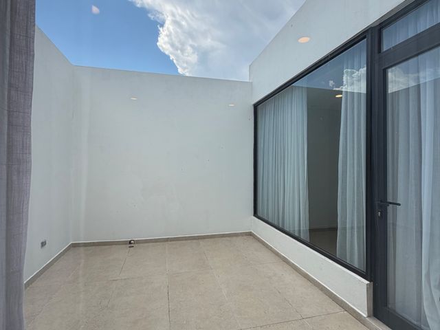 place photo 71