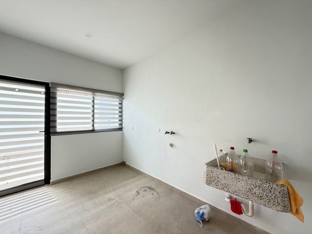 place photo 73
