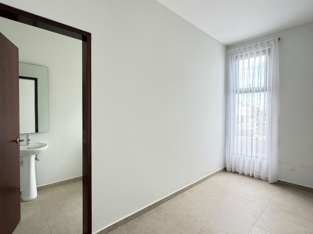 place photo 75