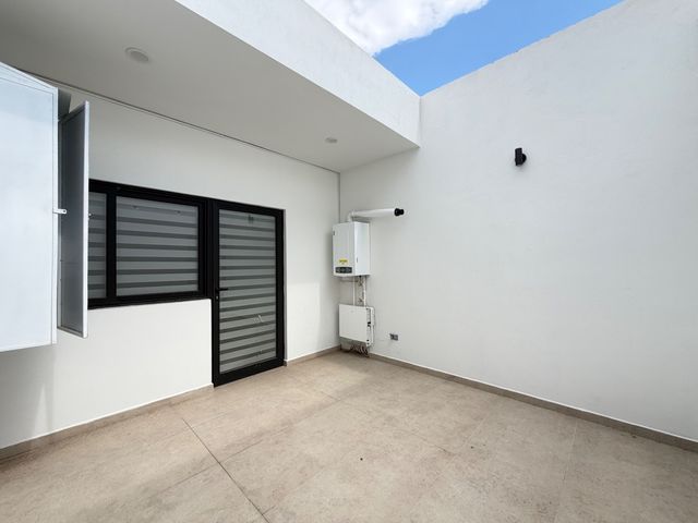 place photo 76