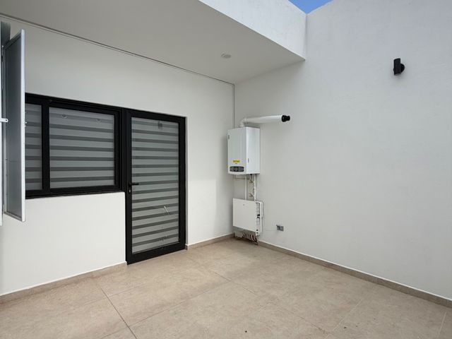 place photo 77