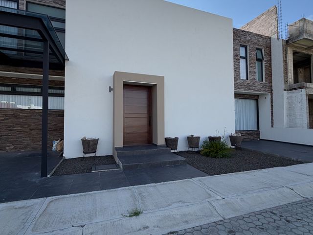 place photo 82